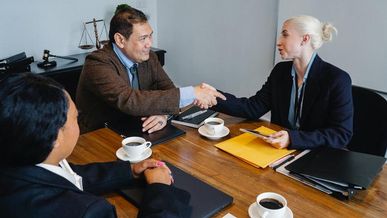 Franchising versus Licensing: A Comparison of Obligations and Features